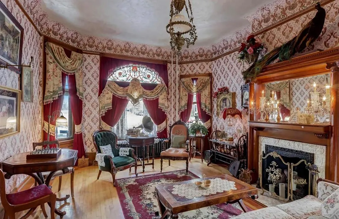 Schuster Mansion Bed & Breakfast-1